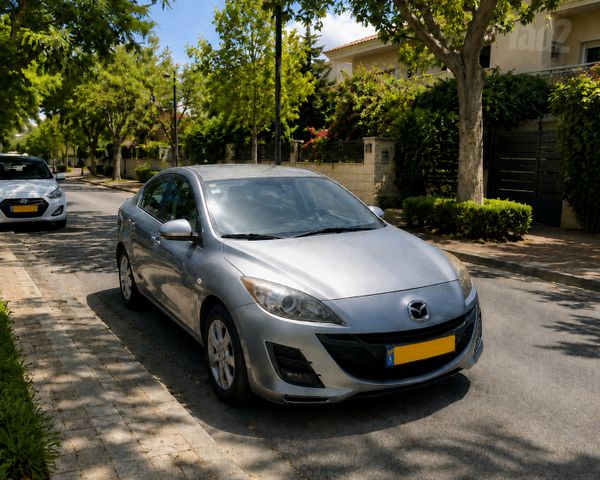 מודעת רכב מאזדה 3