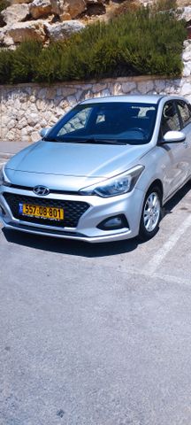 מודעת רכב יונדאי i20