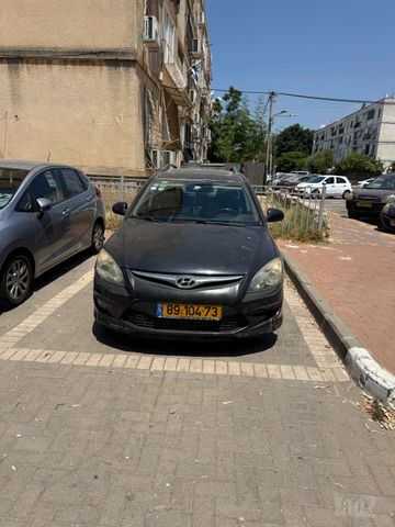 יונדאי i30