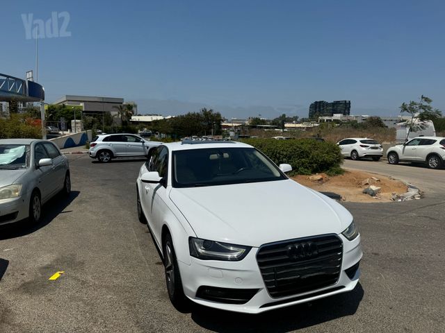 אאודי A4