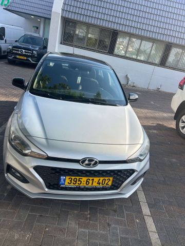 מודעת רכב יונדאי i20