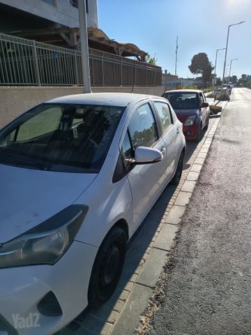 מודעת רכב טויוטה יאריס