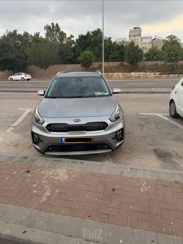 קיה נירו