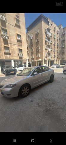 מאזדה 3
