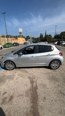 מודעת רכב פיג'ו 208