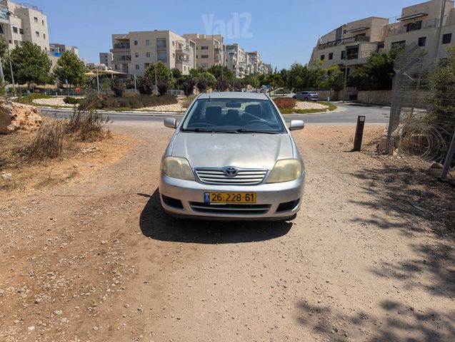טויוטה קורולה