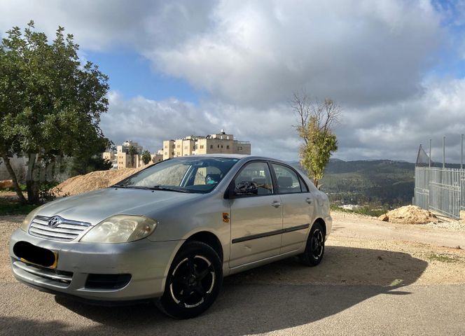 מודעת רכב טויוטה קורולה