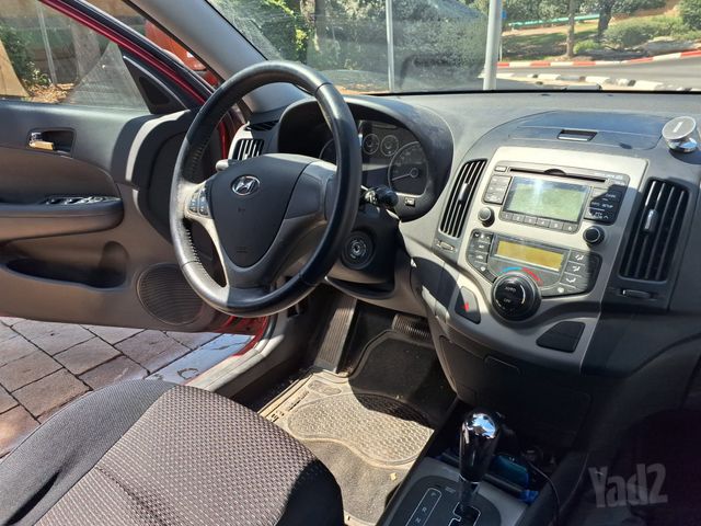 יונדאי i30