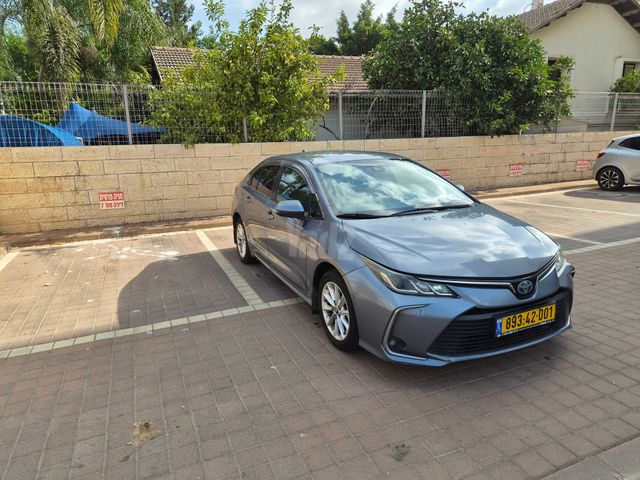 מודעת רכב טויוטה קורולה