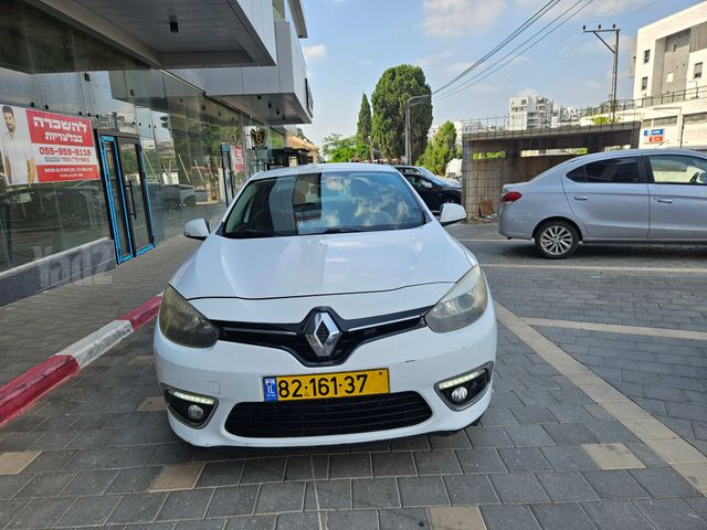 רנו פלואנס