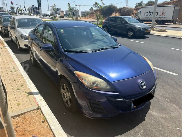 מודעת רכב מאזדה 3