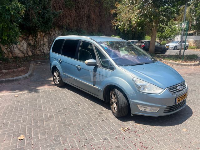 פורד גלאקסי