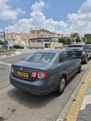 מודעת רכב פולקסווגן ג'טה