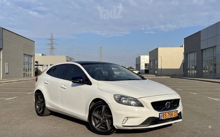 מודעת רכב וולוו V40