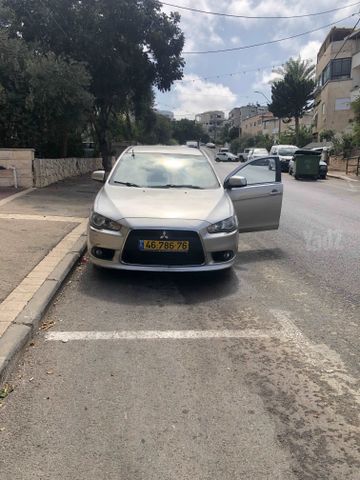 מיצובישי לנסר