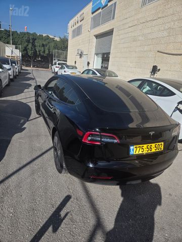 טסלה מודל 3