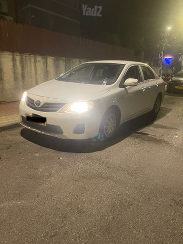 טויוטה קורולה