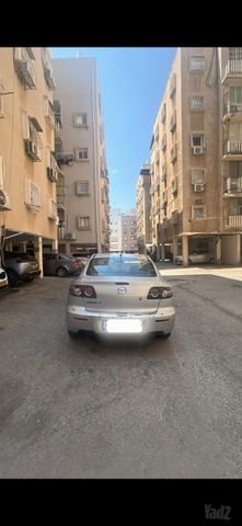 מאזדה 3