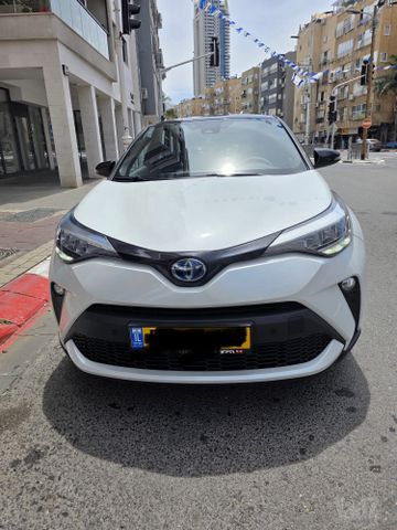 טויוטה C-HR