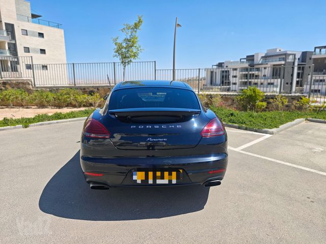 פורשה פאנאמרה