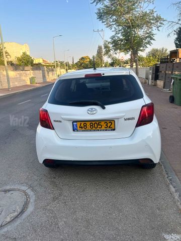 מודעת רכב טויוטה יאריס