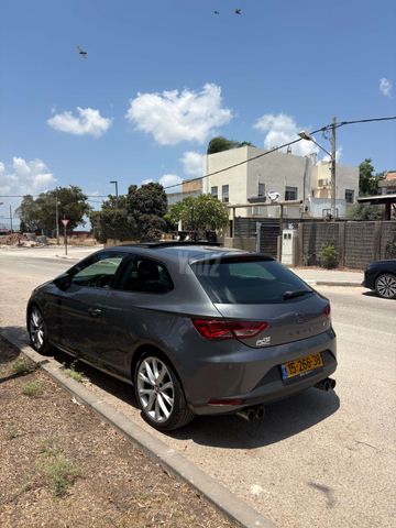 סיאט לאון