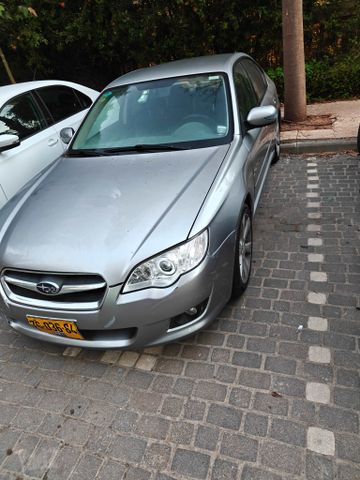 מודעת רכב סובארו B4/לגאסי