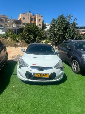 יונדאי ולוסטר