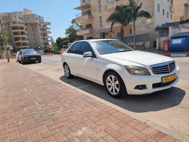 מרצדס-בנץ C-class