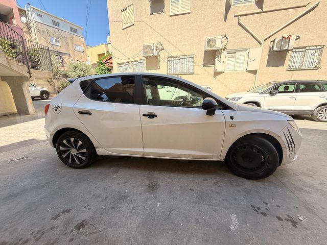 סיאט איביזה