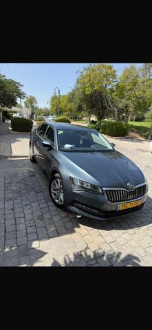 מודעת רכב סקודה סופרב