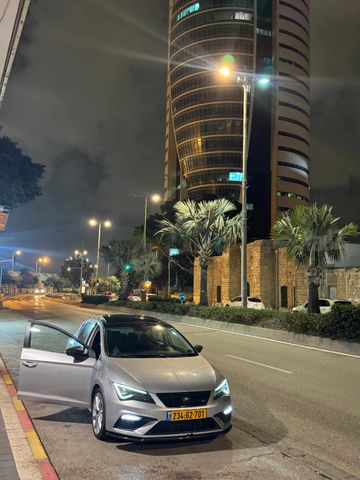 סיאט לאון