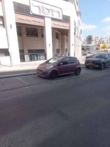 פיג'ו 107