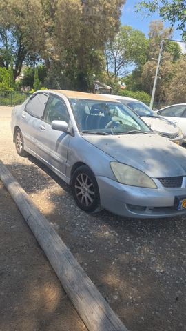 מודעת רכב מיצובישי לנסר