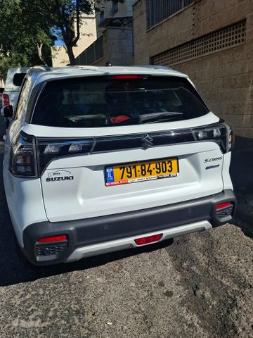 סוזוקי S-Cross