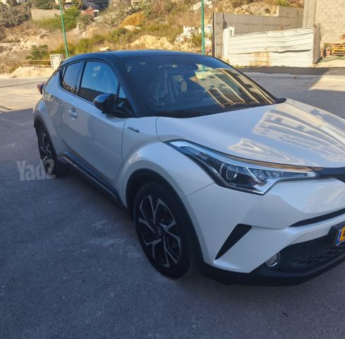 טויוטה C-HR