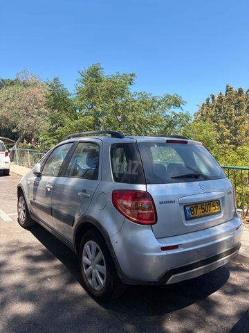 סוזוקי SX4