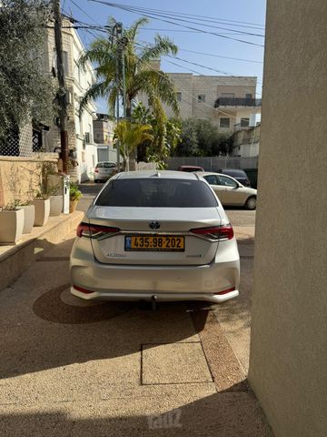 מודעת רכב טויוטה קורולה