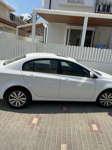 אם ג'י 350