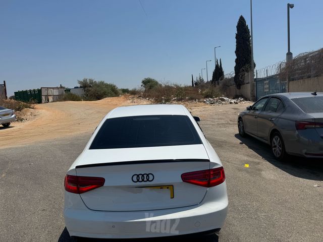 אאודי A4