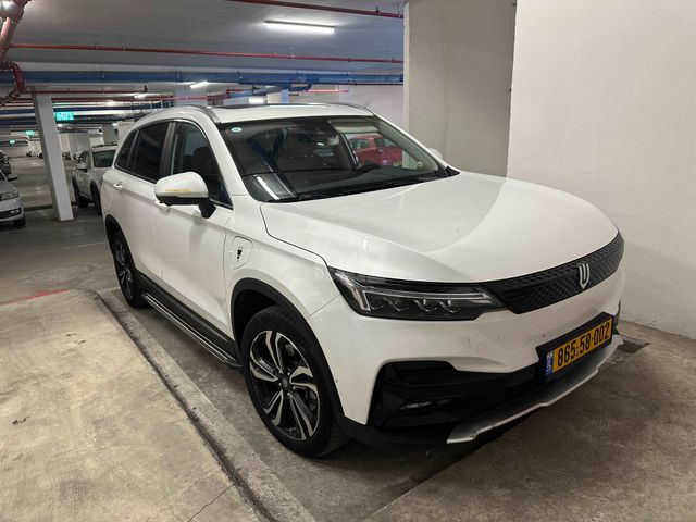סקייוול ET5