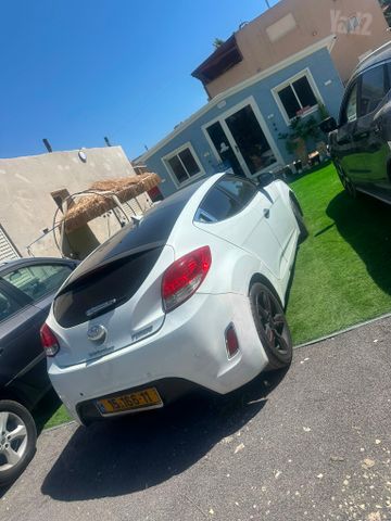 יונדאי ולוסטר
