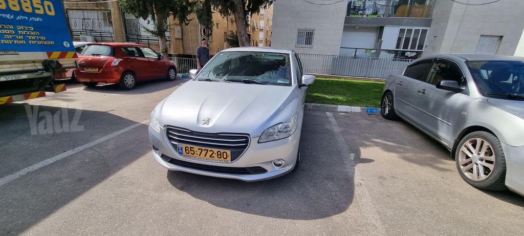 פיג'ו 301