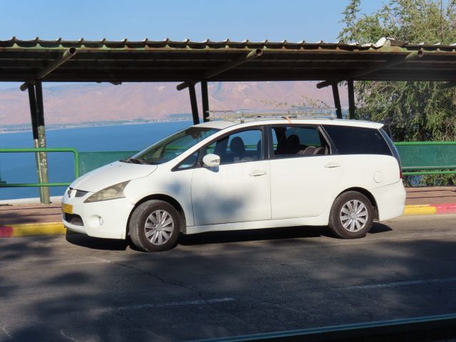 מודעת רכב מיצובישי גרנדיס