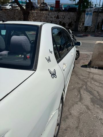 מיצובישי לנסר