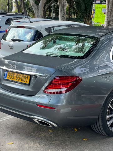 מרצדס-בנץ E-class