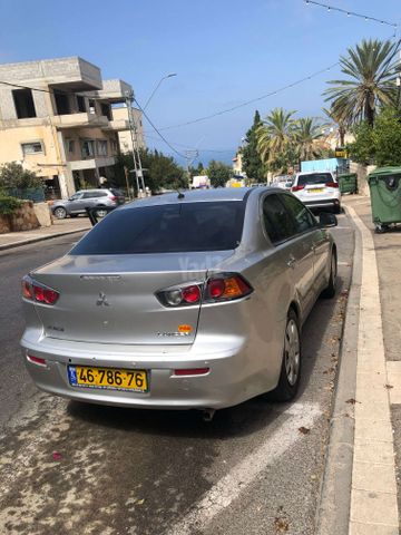 מיצובישי לנסר