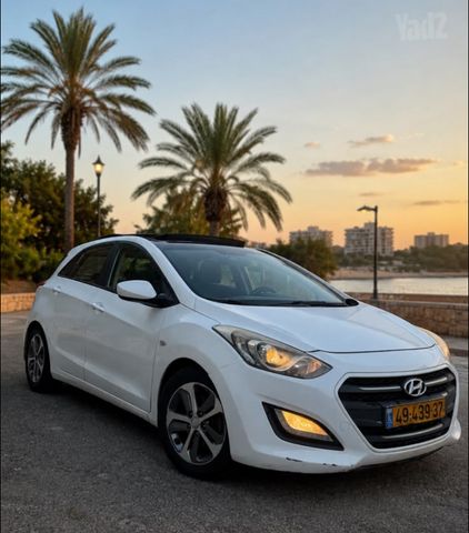 יונדאי i30