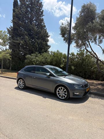 סיאט לאון