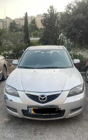 מודעת רכב מאזדה 3